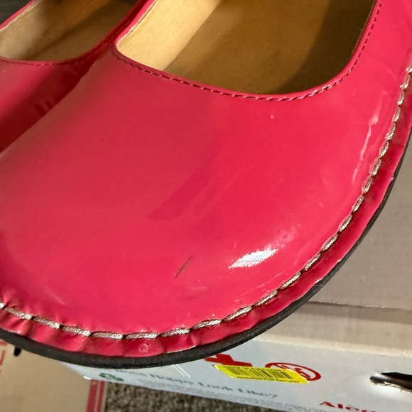 Pink Mary Jane women’s shoes - Picture 5 of 7